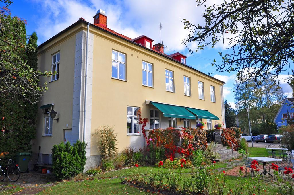 Pensionat Praestgarden Töreboda Εξωτερικό φωτογραφία